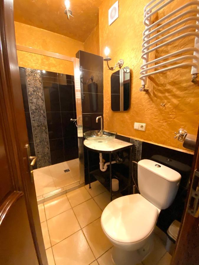 Апартаменти На Вул. Лесі Українки 19/4 Leópolis Exterior foto